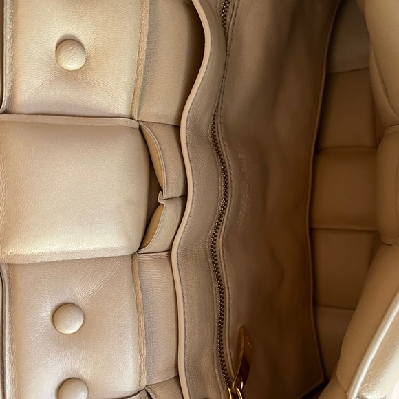 Bottega Veneta Chain Cassette Bag - Picture 12 of 13